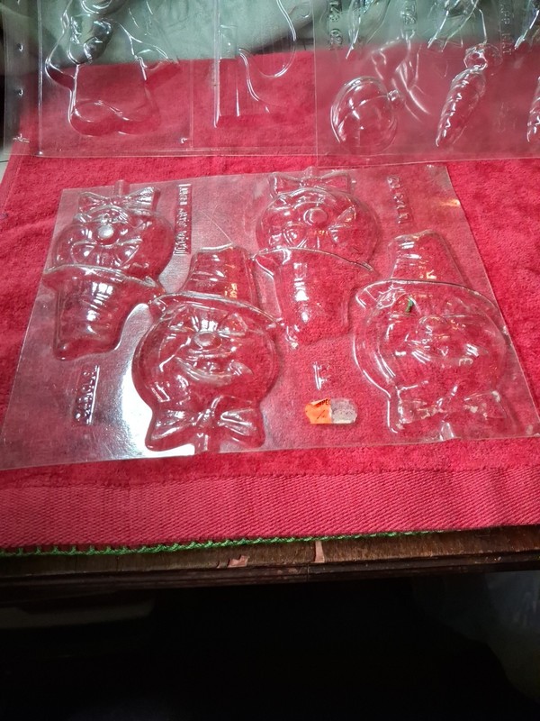 3 Fall Chocolate Candy Molds gallery