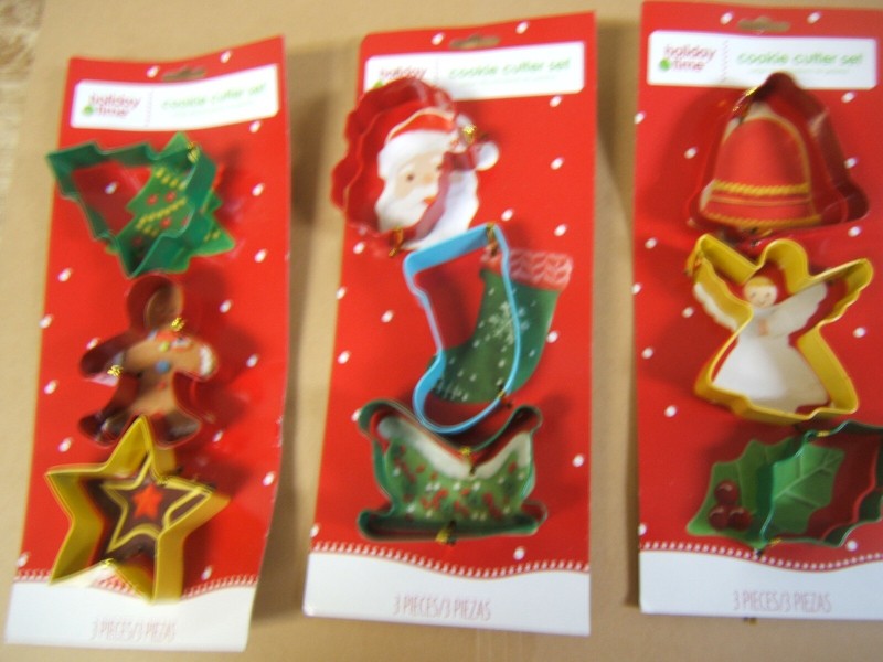 Lot of 3(3pc) 9 total Christmas Cookie Cutters holiday time: Walmart