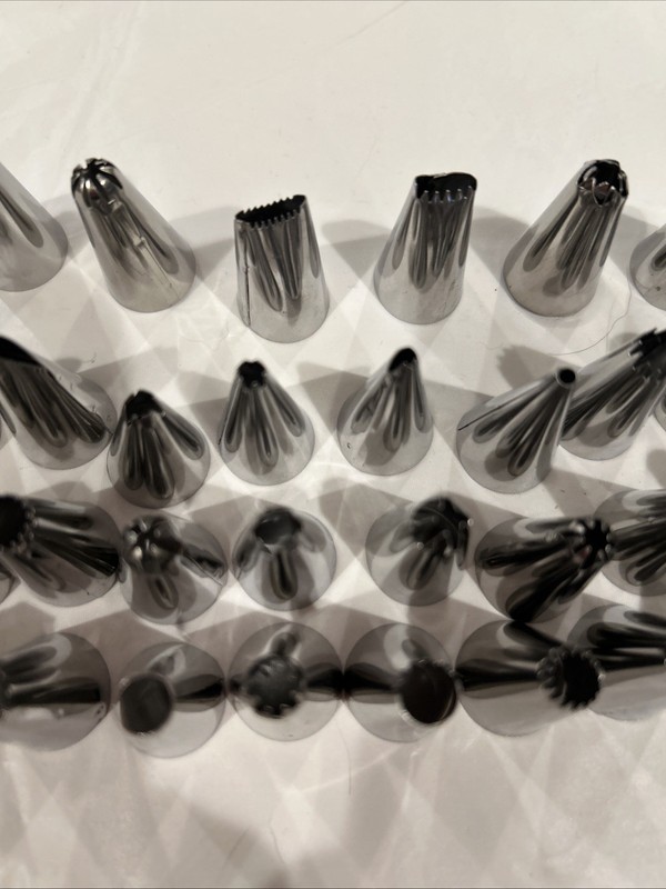 Piping Tips Cake Decorating Icing Nozzles 33 PC gallery