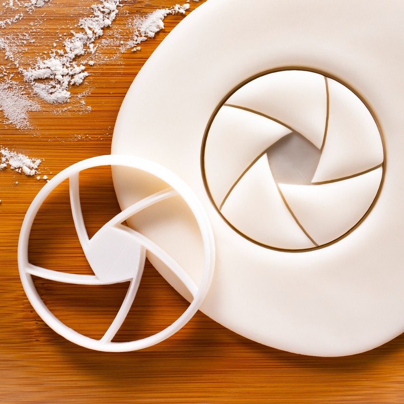 5, 7, 9 Blade Aperture Cookie Cutters Set - Camera Lens Photographer Photography gallery