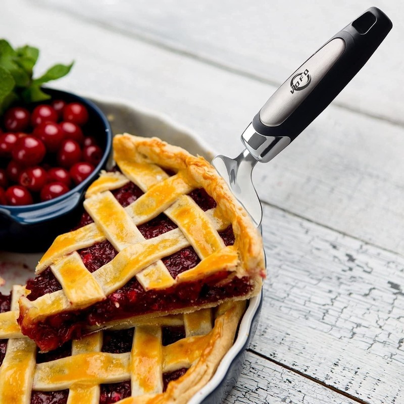Elegantly Crafted Stainless Steel Pie Server - Serrated Dessert Slicer Black gallery