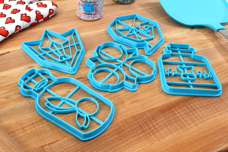 Spiritual Stones Cookie Cutters - Zora Sapphire, Goron Ruby, Kokiri Emerald, gallery
