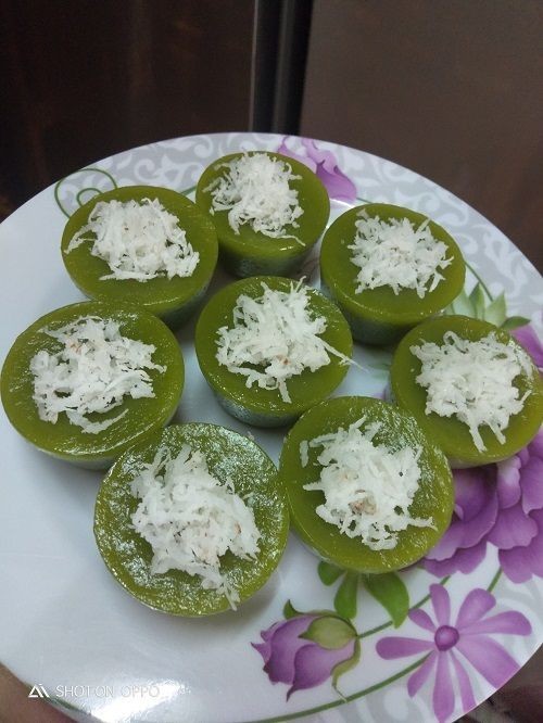 Pichi Puto Molder Plastic Different Brands Style Mold Talam Kutsinta 12 per pack gallery