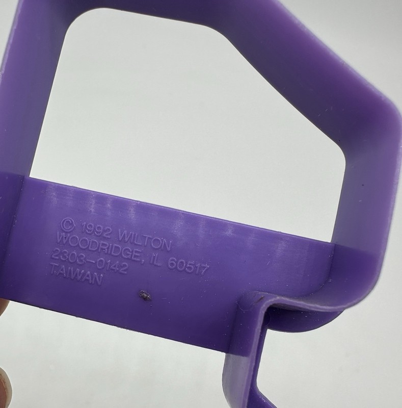 1992 Wilton #1 Cookie Cutter Art Mold First Birthday Purple gallery