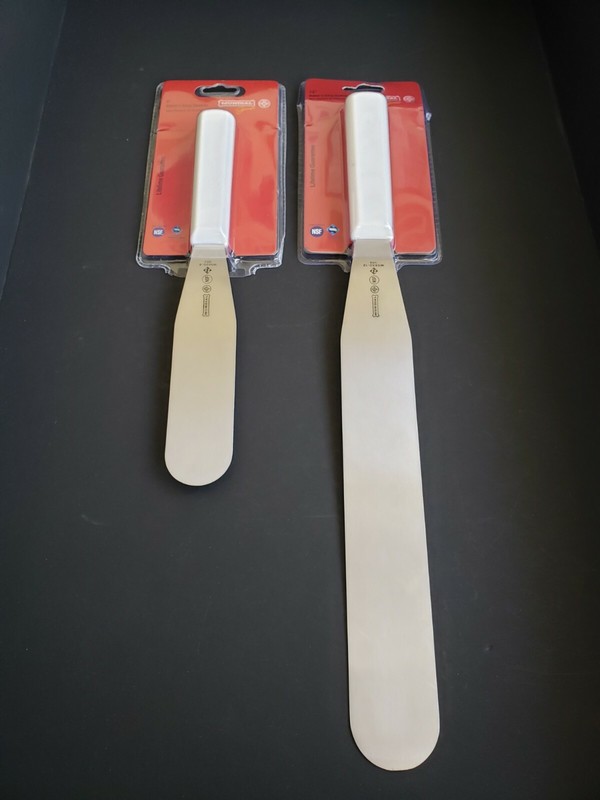 Icing Spatula Kit 6" and 12 " W5650-6 W5650-12 Mundial Baker Icing Spatula Kit gallery
