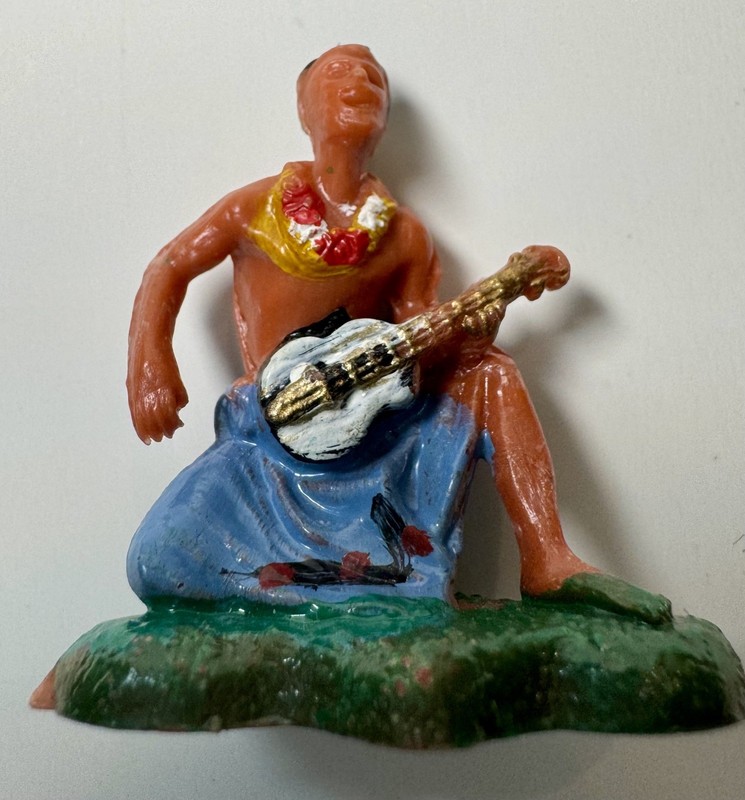 Lot of 5 Vintage Hawaiian Hula & Ukulele PlasticCake Toppers 1970s Hong Kong gallery