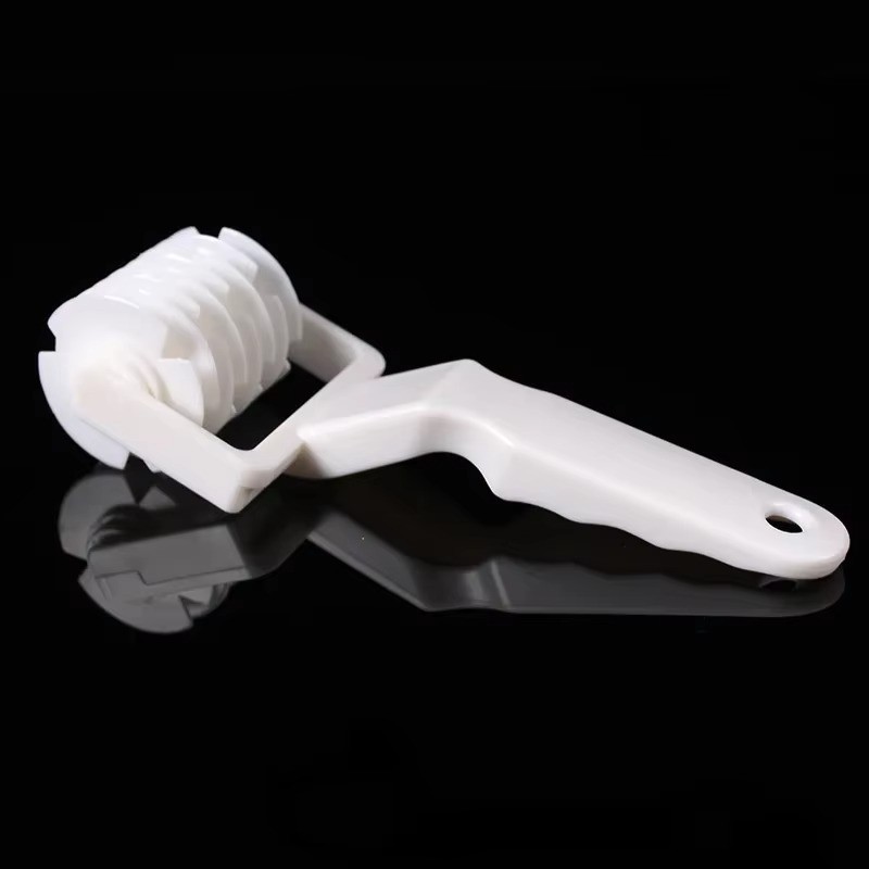 Lattice Roller Cutter for Pizza, Pie & Cookie Dough Baking Tool, White gallery