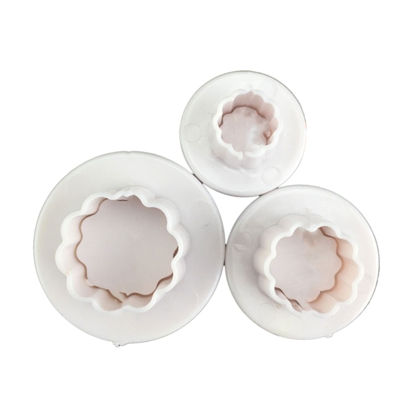 3 Pieces Flower Shape Cookie Moulds Fondant Cutters Push-type Household Gadgets gallery
