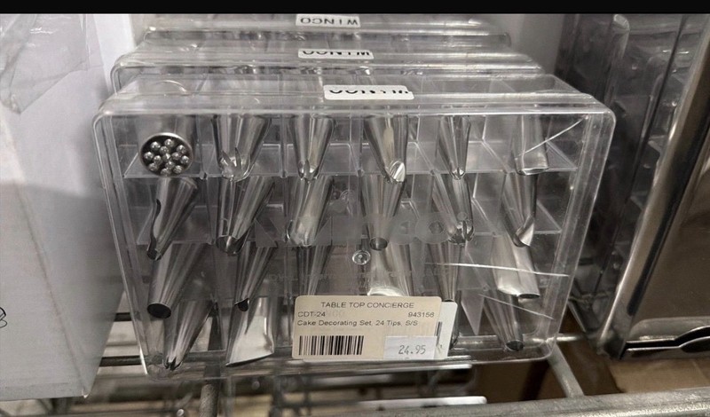 Winco 24 Stainless Steel Cake Decorating Nozzles Set CDT-24 Silver