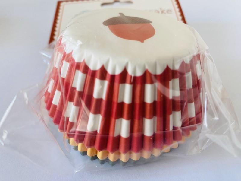 SET of 3 Martha Stewart Cupcake LINERS 225 TOTAL Halloween and Christmas gallery