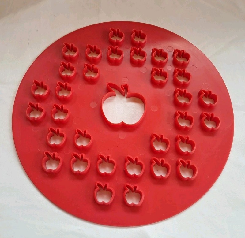 Apple Pie Crust Guide & Top Cutter 9.75″ Red