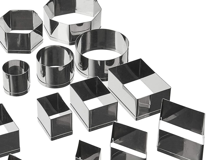 Plain Edge Geometric Shapes Cutters in Graduated Sizes, Stainless Steel, 24 P... gallery
