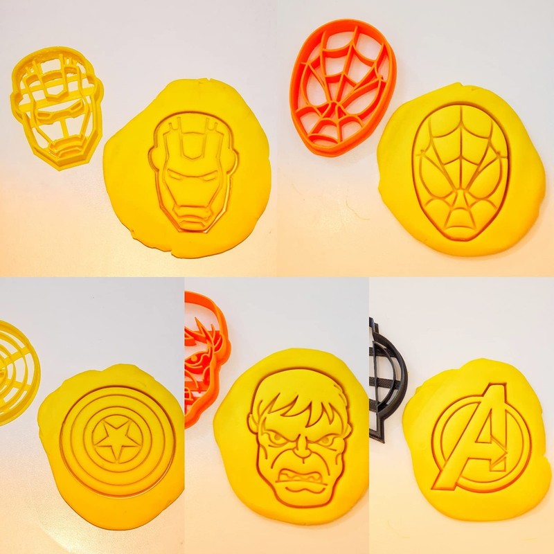 T3D Superheroes 5pcs Set Cookie Cutters, Ironman, Spiderman, Captain America,...