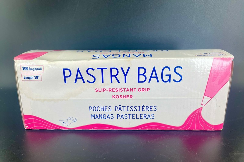 Polynova Nissen 18″ Clear Disposable Pastry Bags Roll of 100 Non-Slip Kosher