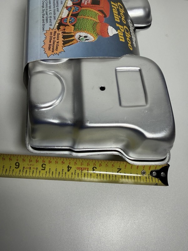 Wilton Choo Choo Train Cake Pan 2105-2861 Vintage 1983 Aluminum Mold gallery