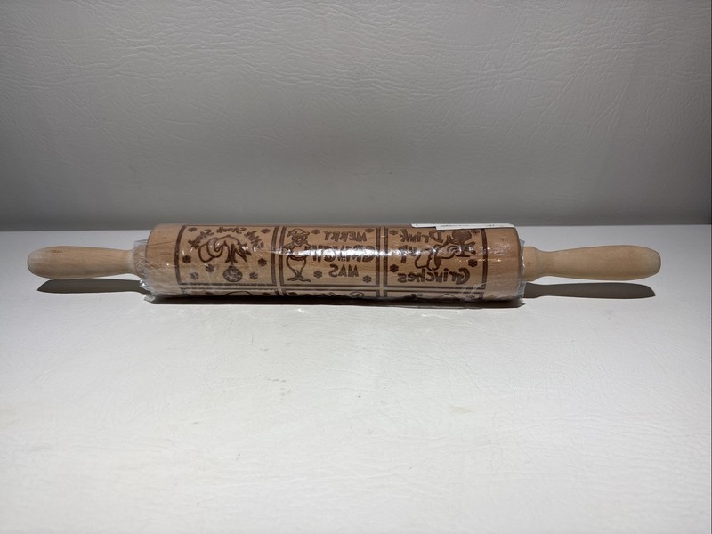Dr. Suess’ The Grinch Carved Rolling Pin