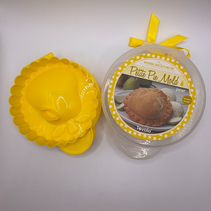 Tovolo Petite Pie Mold Pear Yellow Design Portable Hand Pie Baking Accessory