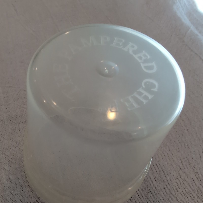 Pampered Chef Easy Accent Decorator Replacement Clear End Cap Lid Part #1775 gallery