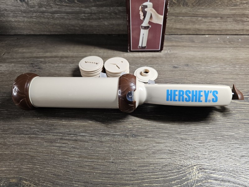 Hershey Cookie Press 21 Discs & 4 Tips Candy Cake Decorating Kitchen Baking gallery