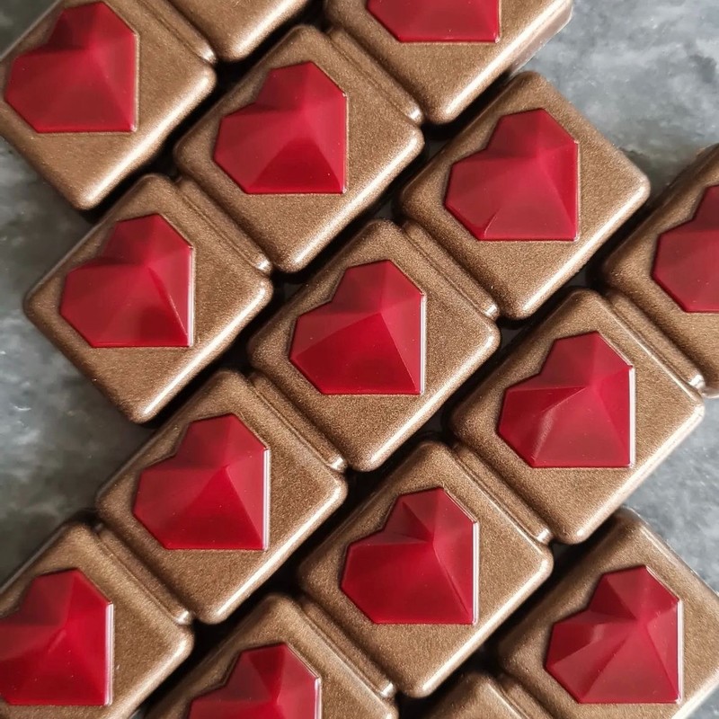 Mold for chocolate "Diamond heart bar". Plastic mold Candy bars for a confection gallery