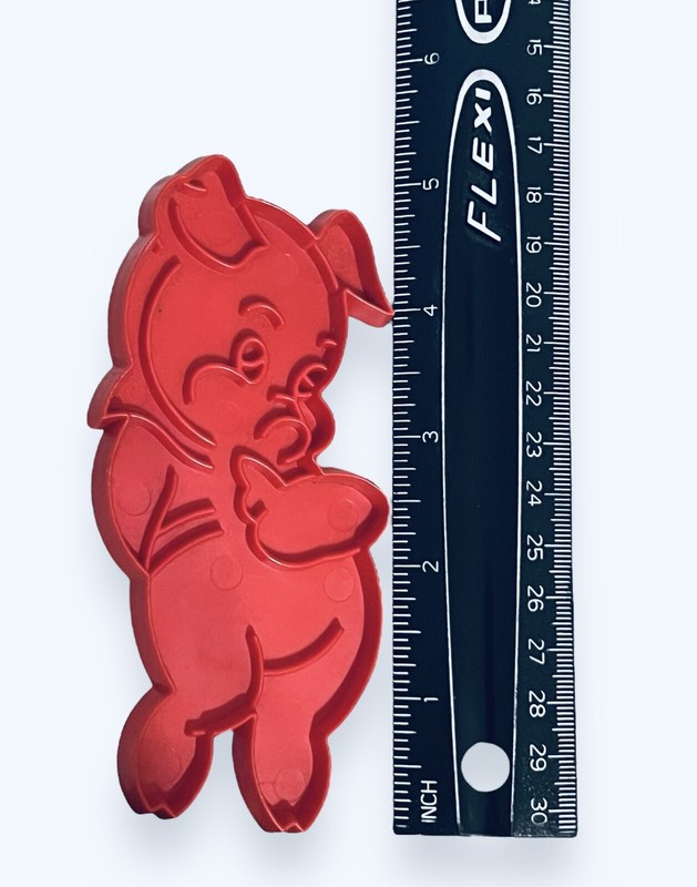 Vintage "Porky Pig" Red Plastic Tupperware Cookie Cutter collectible 5" gallery