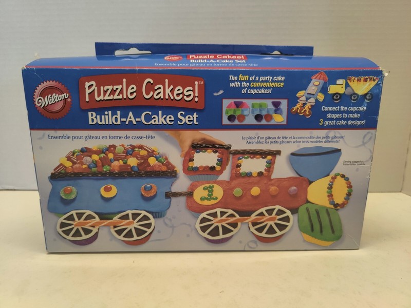 Wilton Puzzle Cakes! Build-A-Cake Set Complete in Original Box – 2007 – NEW NIB