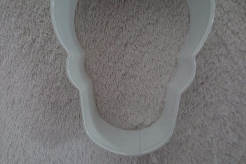 Celebrate Cookie Cutter Halloween Skeleton face 3 3/4 in Metal New gallery