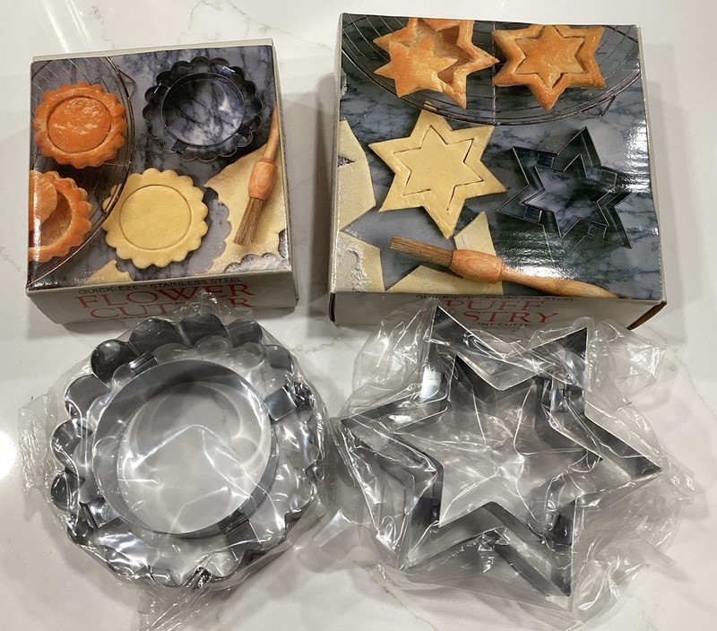 VTG Puff Pastry Star & Flower Cutter Vol-Au-Vent & 2 Cooks Tools Baking Tubes gallery