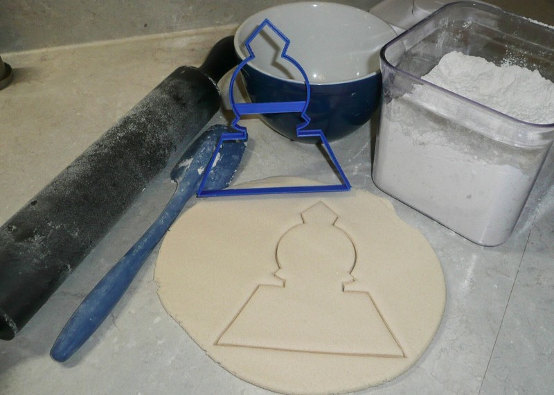 CHURCH OUTLINE WITH ONION DOME STEEPLE 6 INCH SIZE COOKIE CUTTER USA PR3084 gallery