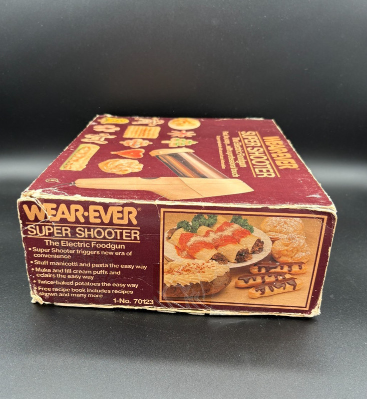 Vintage Wear-Ever Super Shooter 70123 Electric Cookie Press Pasta Movie Prop gallery