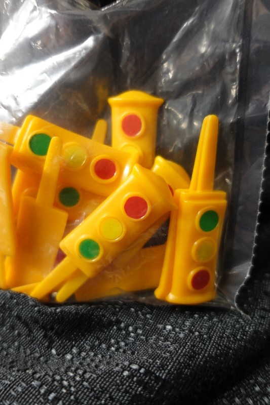 Bakery Crafts Stop Light / street signs only cupcake picks 12 ct / NEW