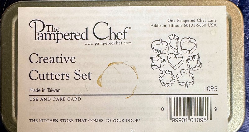 Pampered Chef’s Creative Cutters Set #1095 Mini Cookie Cutters NEW / SEALED