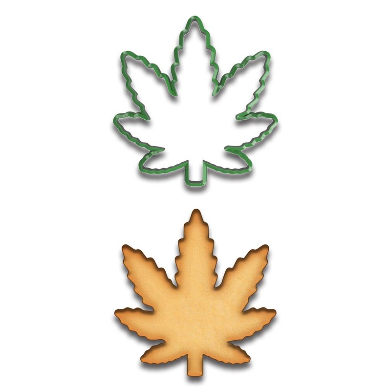 Marijuana Cannabis Pot Leaf Cookie Cutter Set – 4-Piece (4", 3.5", 2.5", 1.5") gallery