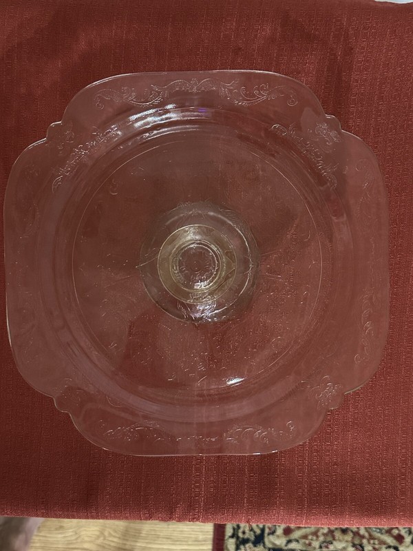 Vtg. FEDERAL GLASS Patrician Spoke Pale Yellow Cake Stand
