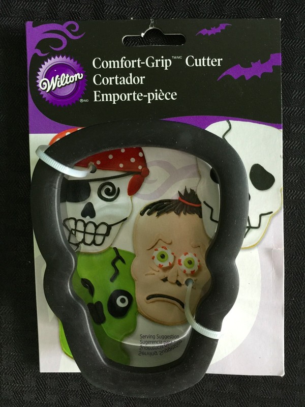Skull Comfort Grip Cookie Cutter by Wilton Stainless Steel