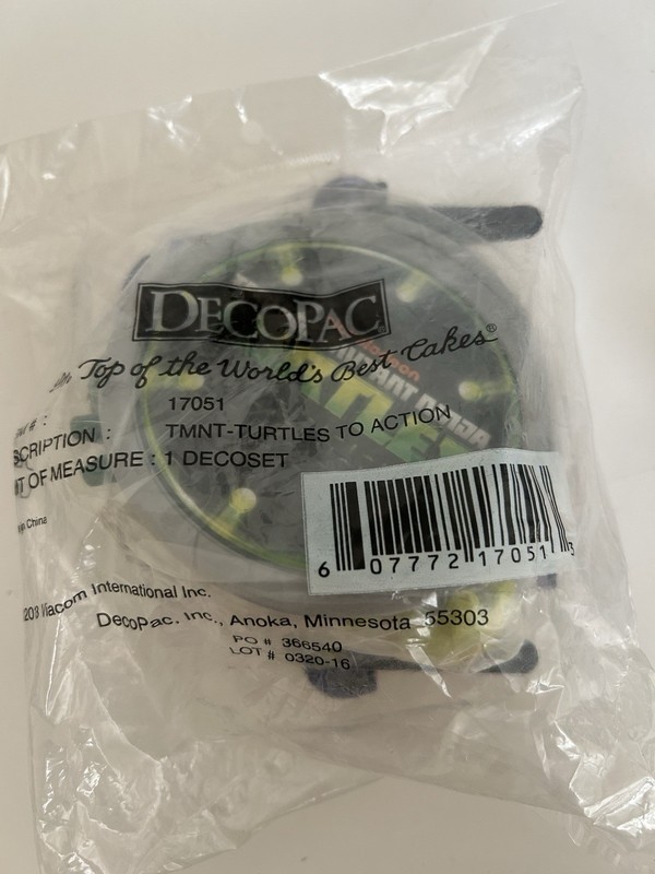 DecoPac Teenage Mutant Ninja Turtles TMNT Cake Topper