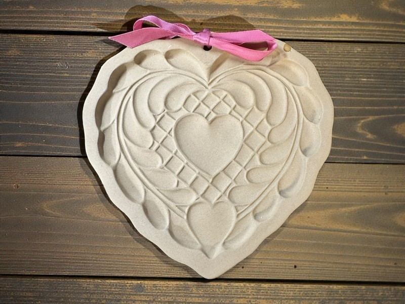 Lot of 3 Vintage Heart Stoneware Cookie Press Molds Brown Bag & Pampered Chef gallery