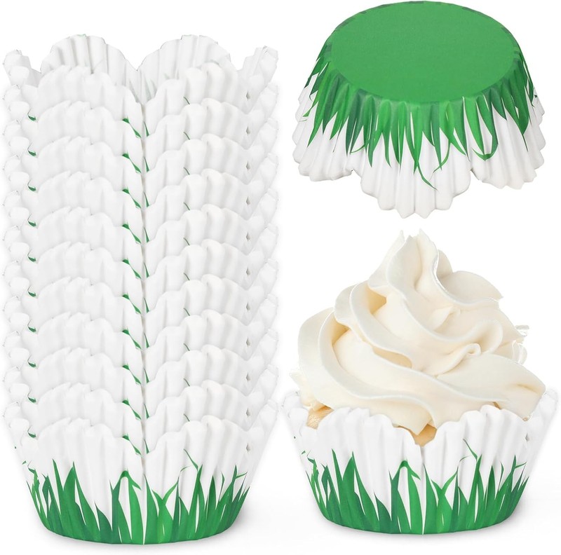 JarThenaCS 600Pcs Spring Green Grass Paper Baking Cups Petal Soped