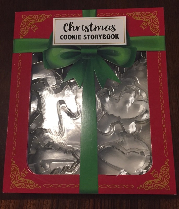 NEW Christmas Cookie StoryBook set – 12 cookie cutters by Celebrate IT
