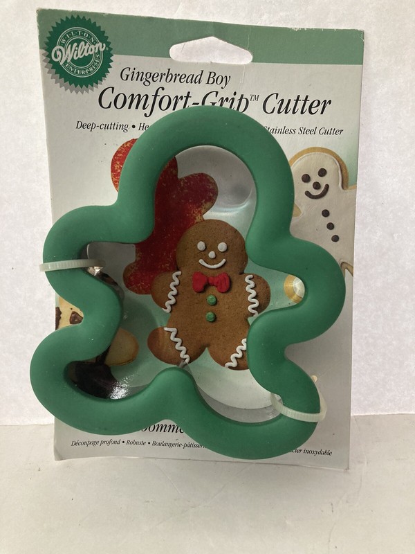 Wilton Gingerbread Boy Comfort Grip Cookie Cutter 1998 New on Card w/ Recipe