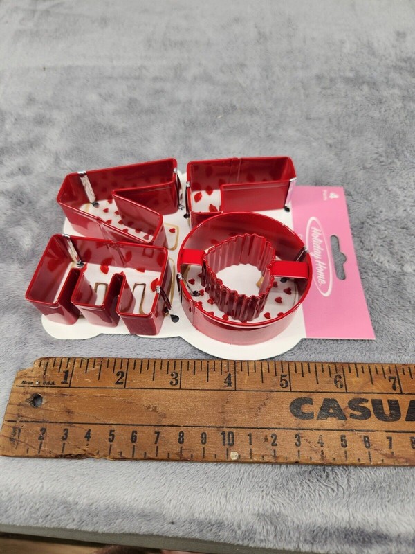Wilton LOVE Metal Cookie Cutters 4 Piece Valentine's Day Wedding Party gallery