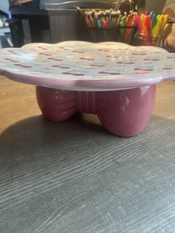cake stand gallery