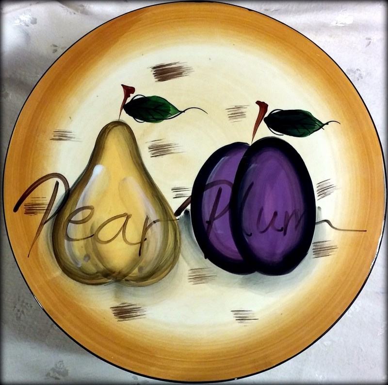 Coushatta Ceramic & Pedestal Cake Plate – Pear & Plum – 12″ Diameter x 3.25″ T