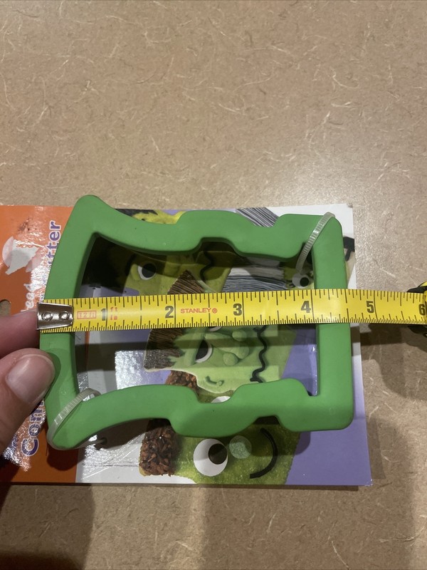 Wilton Frankenstein Monster Head Comfort Grip Cookie Cutter Large Halloween New gallery