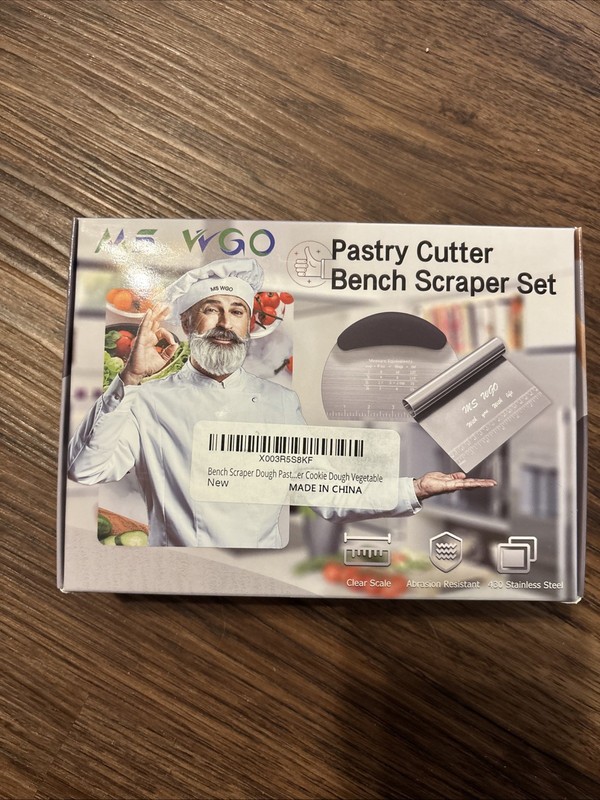 Dough Scraper and Bench Scraper – Pastry Cutter, Kitchen Tool for Baking