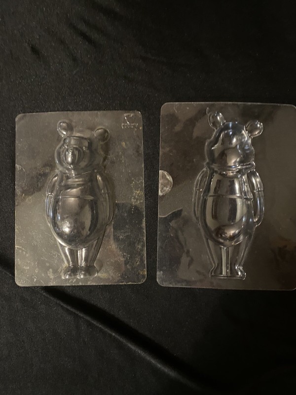 Vintage-Now Mixed lot of 8 Chocolate/Pop molds hard plastic Pooh, Fire, Etc gallery