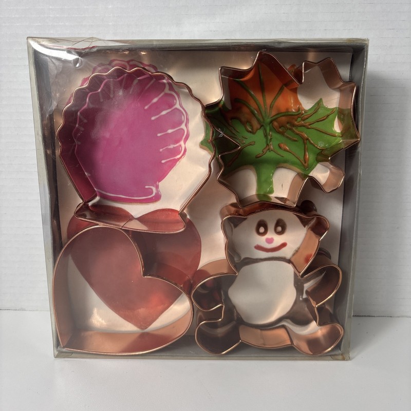 Farberware Set 4 Jumbo Cookie Cutters Shell Leaf Heart Bear 4″ Copper Color New