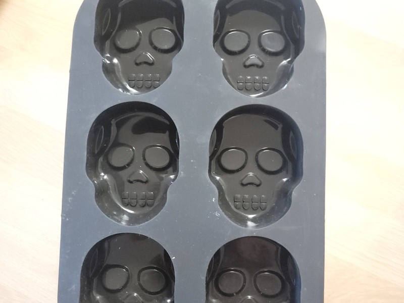 Sugar Skull Silicone Mold 6 Cavity Halloween Muertos Soap Candy Cupcake lot 2