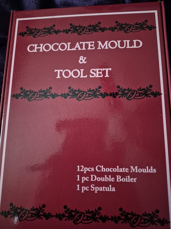 Chocolate Mould & Tool Set, 12 Moulds, Spatula & Double Broiler. NIB gallery