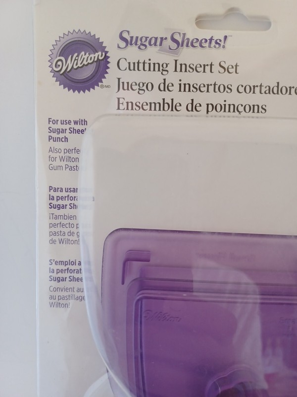 Wilton 4 Piece Sugar Sheets Layered Flowers, Butterfly Cutting Inserts Brand New gallery